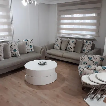 Kukurtlu Apartment